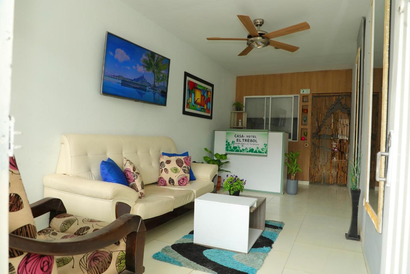 Twin Smart - Bano Semiprivado Homestay *